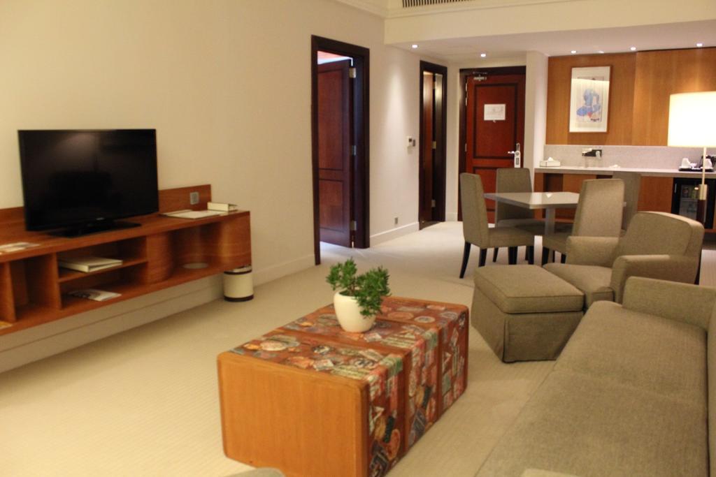 K108 Hotel Доха Экстерьер фото